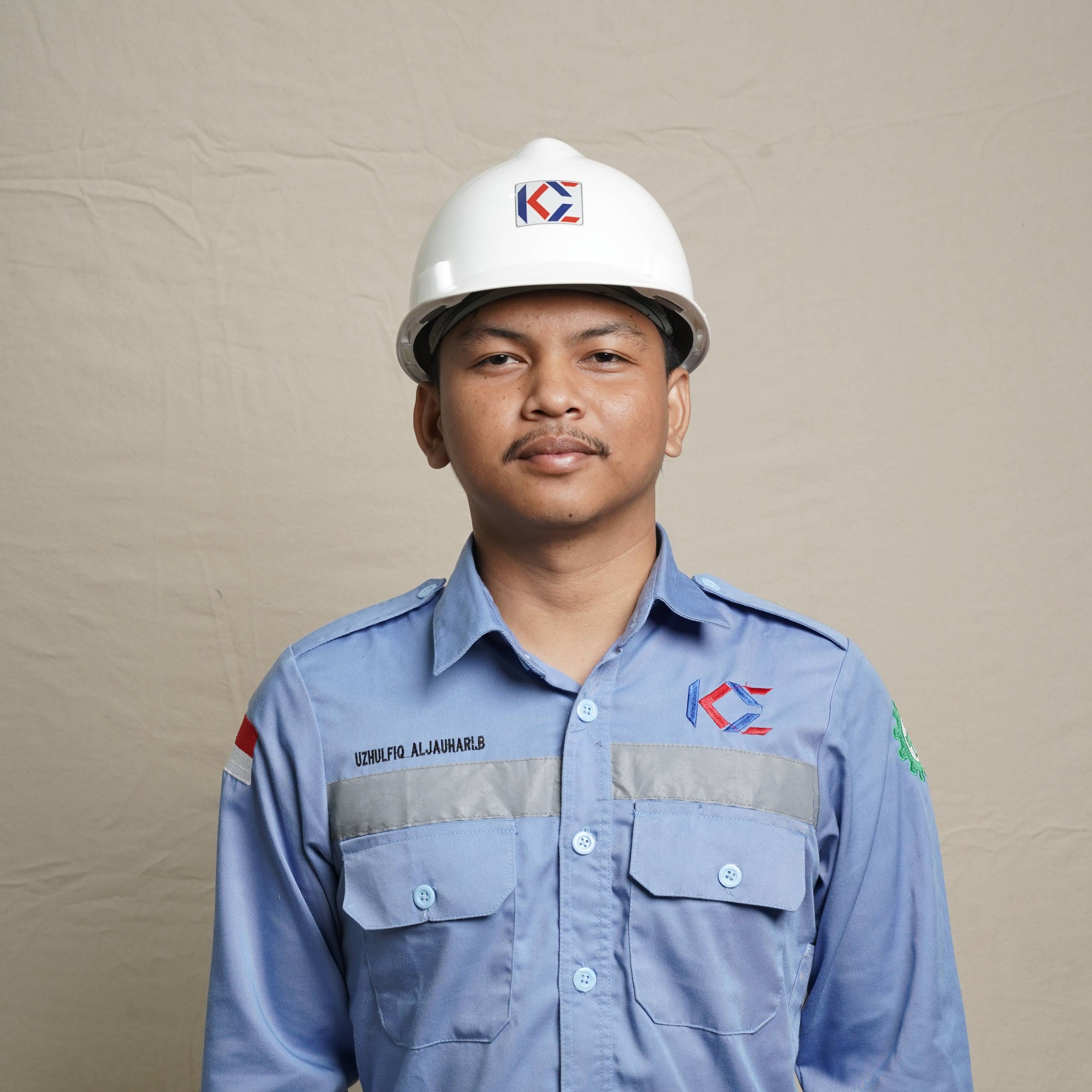 Uzhulfiq Aljauhari Basir, A.Md.T