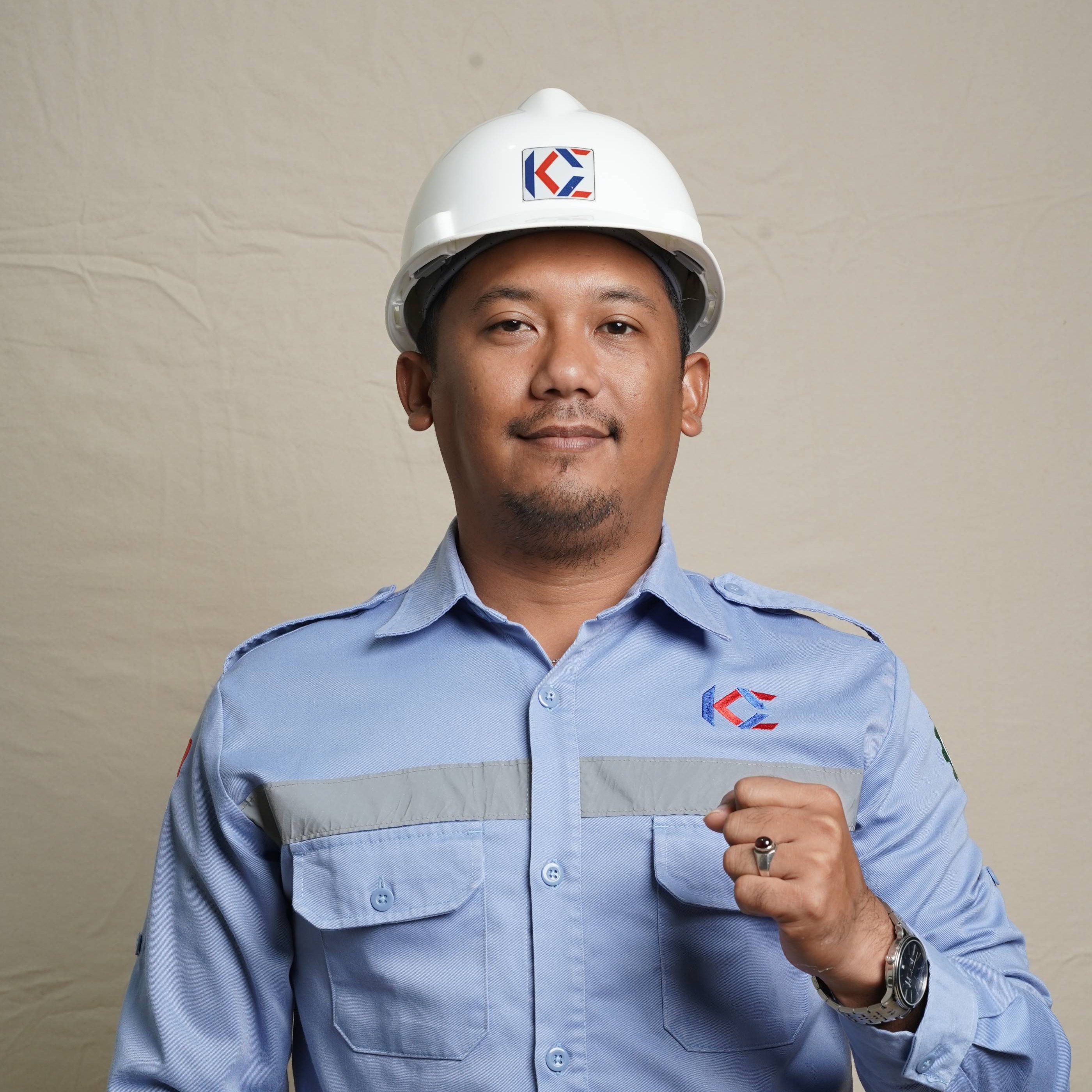 Ahmad Wahyuni Rasul, A.Md.T